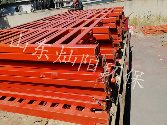 洗輪機大大避免了城市道路污染現(xiàn)象的發(fā)生